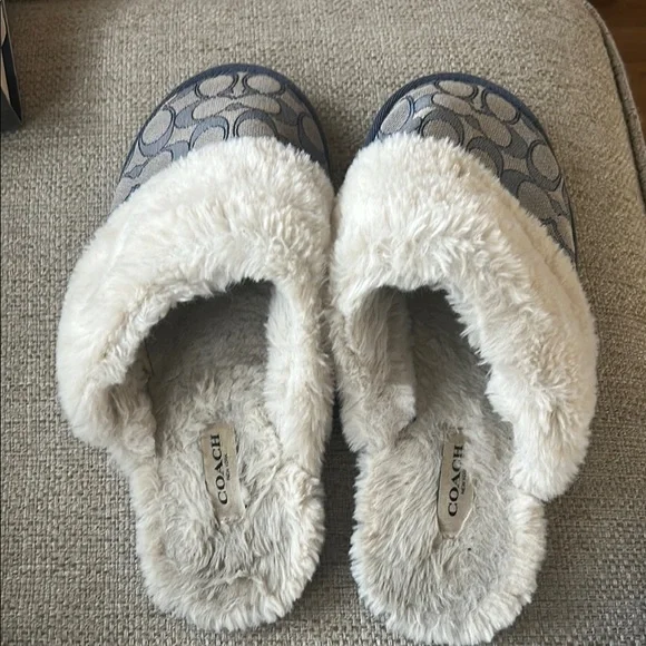 COACH Blue and Cream Fuzzy Slippers - Picture 2 of 5